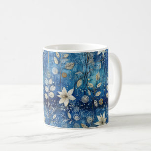 Elegantes blau-weißes florales nahtloses Muster Kaffeetasse