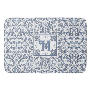 Elegantes blaues grafisches florales Muster Monogr Badematte