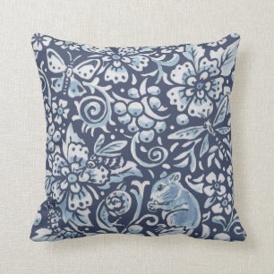Elegantes Blaues Weißenwald Tierblumenwald Kissen