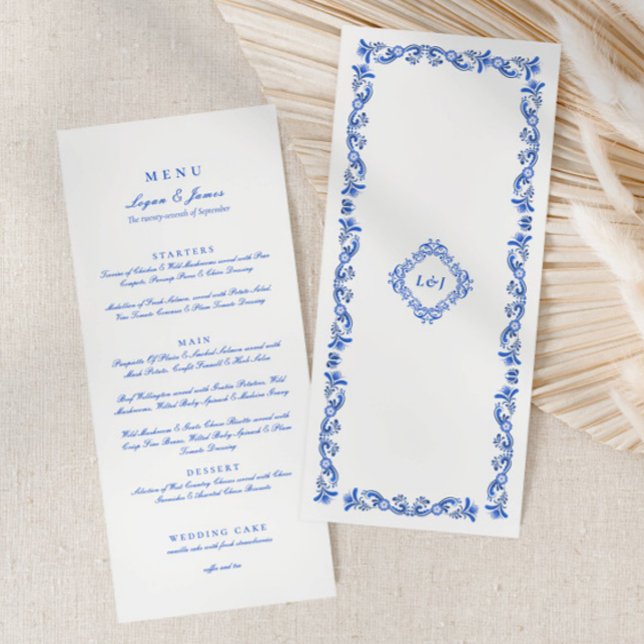 Elegantes Blue Chinoiserie Script Wedding Menu Menükarte (Von Creator hochgeladen)