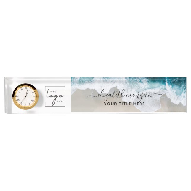 Elegantes Blue Green Beach Custom Script-Logo Namensplakette (Vorderseite)