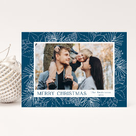 Elegantes Blue Poinsettias und Pine Cones Foto Feiertagskarte