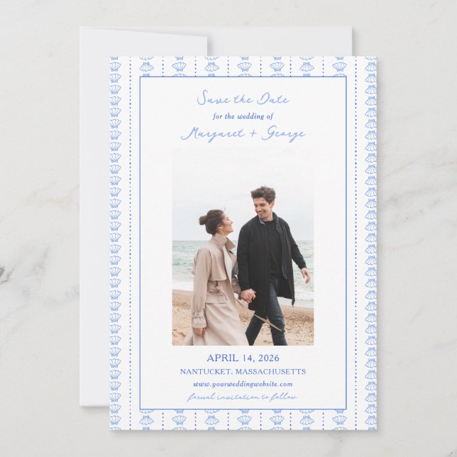 Elegantes Blue Seashell Coastal Foto Hochzeit Save The Date (Vorderseite)