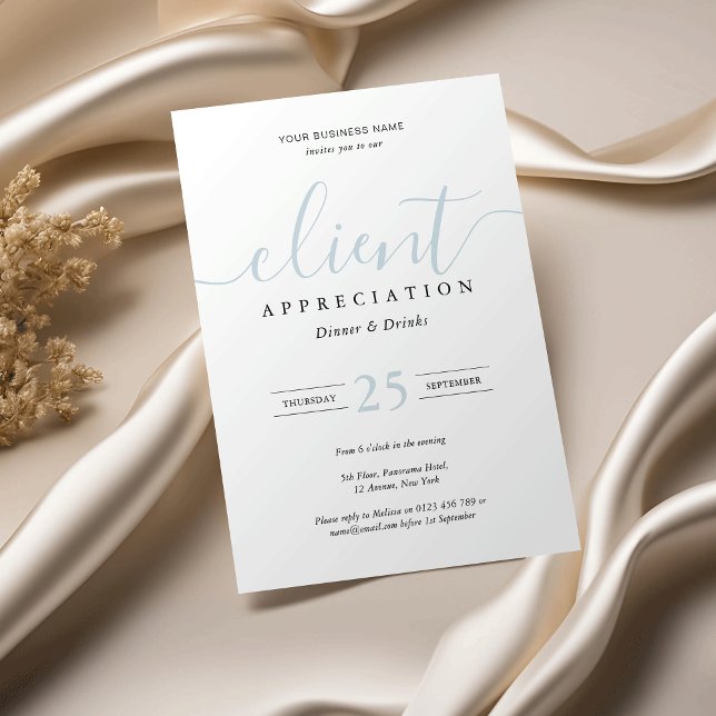 Elegantes Blue & White Client Wertungsgeschäft Einladung (Elegant client appreciation event business invitations in pastel blue and white)