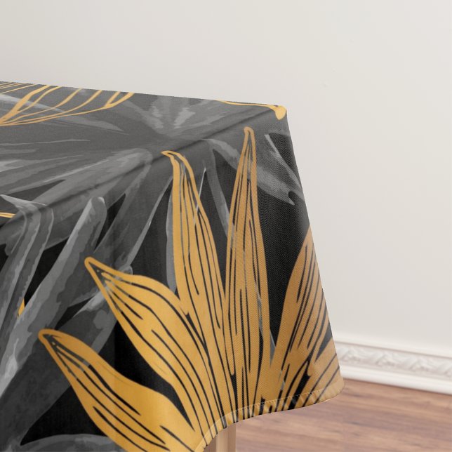 Elegantes, blumengeschmücktes Wasserfarbenmuster Tischdecke (Von Creator hochgeladen)