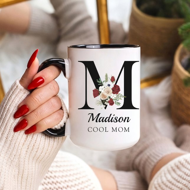 Elegantes Blumeninitial personalisierter Muggesche Tasse (Personalized Monogram Floral Alphabet Mug for Mom, Grandma, Teacher, Nurse, Lawyer or Bridesmaid)