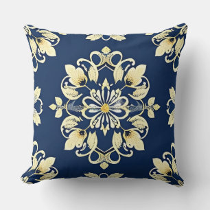 Elegantes Blumenmuster mit goldenen Akzenten Kissen