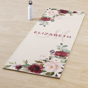 Elegantes Blush Burgundy Aquarell Floral Monogramm Yogamatte