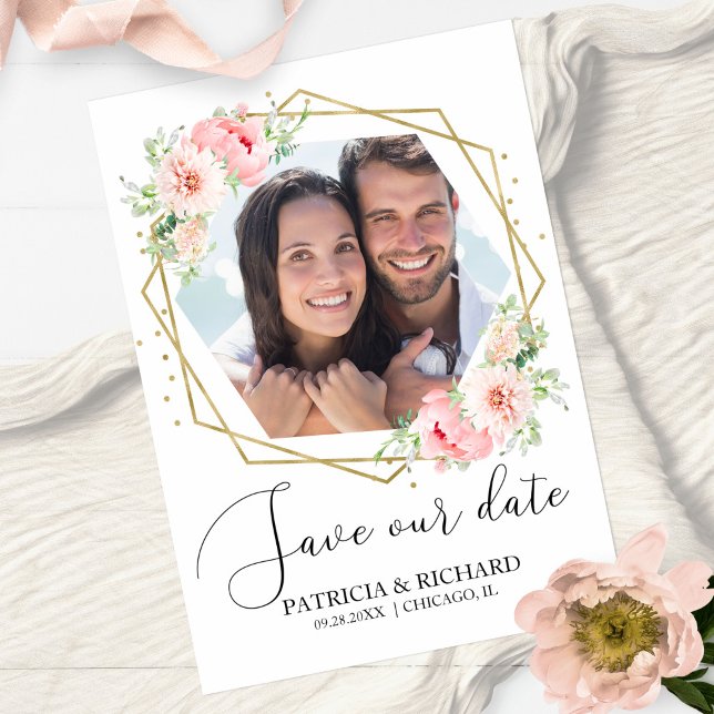 Elegantes Blush Floral Foto Save the Date Hochzeit Postkarte (Von Creator hochgeladen)
