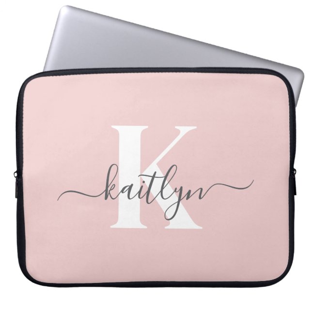 Elegantes Blush Pink Gray Script Monogram Laptopschutzhülle (Vorderseite)