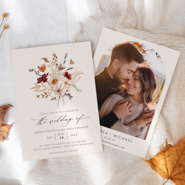 Elegantes Boho Wildblume Hochzeit im Herbst Foto Einladung (Boho Wildflower Wedding Invitation Fall Bouquet)