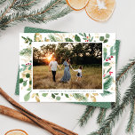 Elegantes botanisches Frame Foto Wasserfarbe Weihn Feiertagskarte<br><div class="desc">Diese elegante Urlaubsfotokarte besticht durch einen wunderschönen Rahmen aus botanischen Aquarellen mit goldenen Imitaten. Das Design ist einfach,  aber elegant. Auf der Vorderseite der Karte befindet sich ein horizontales Foto. Auf der Rückseite befindet sich ein koordinierendes grün-weiße Polka-Punktmuster.</div>