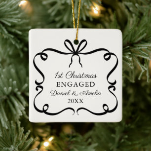 Elegantes Bow Foto Keepake 1. Weihnachten Verlobt Keramikornament