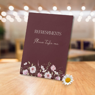 Elegantes burgunderrotes Blumendekor Tischschild f Sockelschild