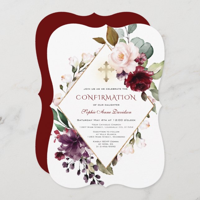 Elegantes Burgundy Blush Floral Cross Bestätigung Einladung (Vorne/Hinten)
