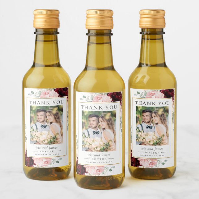 Elegantes Burgundy Blush Foto Hochzeit Weinetikett (Flaschen)