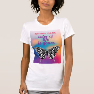 Elegantes Butterfly-Design und farbenfrohe Sonnenu T-Shirt