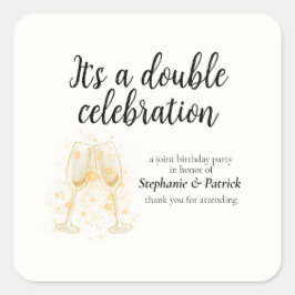 Elegantes Champagne Double Celebration Joint Party Quadratischer Aufkleber
