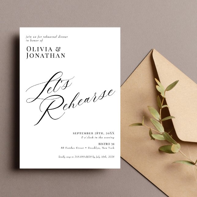 Elegantes Chic Calligraphy Probeessen Einladung (Elegant chic calligraphy rehearsal dinner invitation sets a warm tone for your pre-wedding evening.)