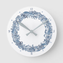 Elegantes Classic Blue & White Animal Wreath Delft Runde Wanduhr