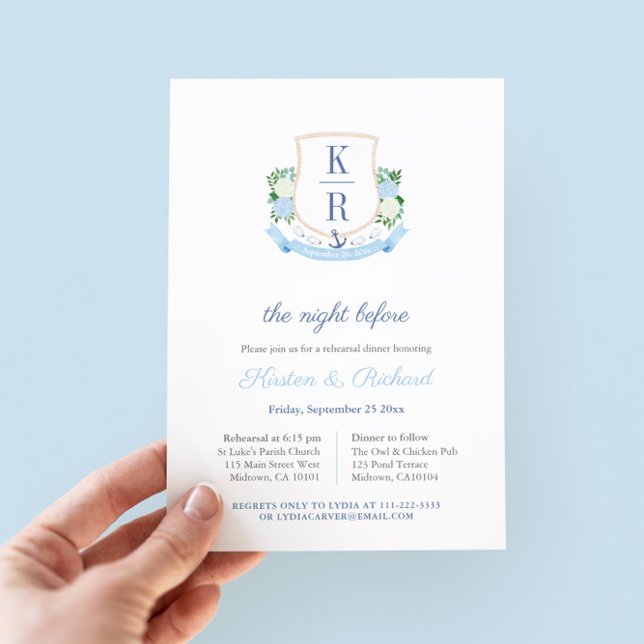 Elegantes Coastal Monogram Probe Dinner Einladung (This elegant coastal-inspired rehearsal dinner invitation features a hand painted watercolor crest)