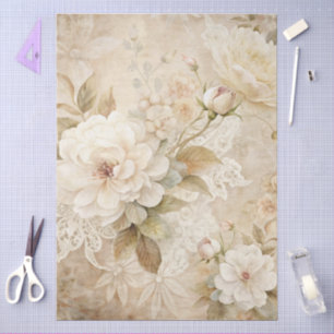 Elegantes Dekor mit weißer Blüte Seidenpapier