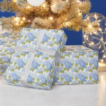 Elegantes Design der Blue Hydragea-Blume Geschenkpapier<br><div class="desc">Lassen Sie Ihre Geschenke in zeitloser Eleganz mit dem eleganten, blauen Hydrangea Blume Musterpapier wackeln. Mit einem zarten Blumendesign in sanften Blautönen fügt dieses Papier jedem Geschenk eine raffinierte und charmante Touch hinzu. Ideal für Geburtstage, Hochzeiten, Jubiläen und besondere Anlässe, ergänzt es Ihre Geschenkpräsentation mit einer raffinierten und anmutigen Ästhetik....</div>