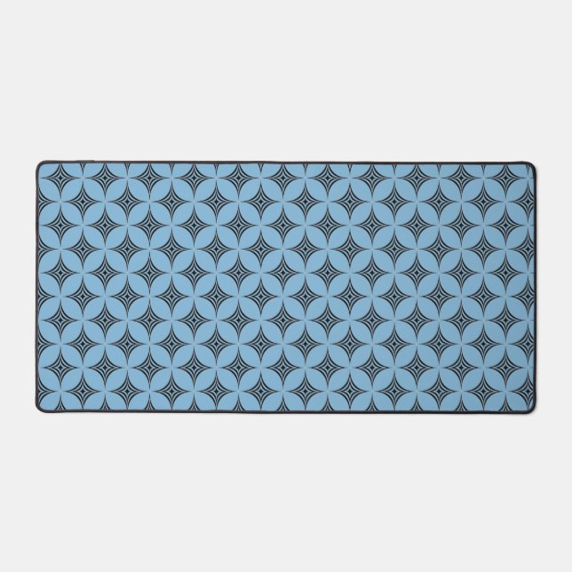Elegantes Diamond Geometric Muster auf Sky Blue Schreibtischunterlage (Vorderseite)