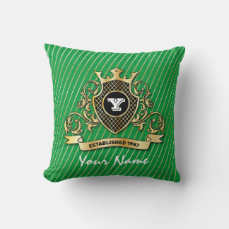 Elegantes Drehkissen mit Gold Monogram Kissen
