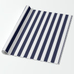 Elegantes dunkles Navy Blau und Weiß Streifen Must Geschenkpapier<br><div class="desc">Einfach marineblau gestreiftes Papier - perfekt für Hochzeiten,  Brautpartys und Geburtstage.</div>