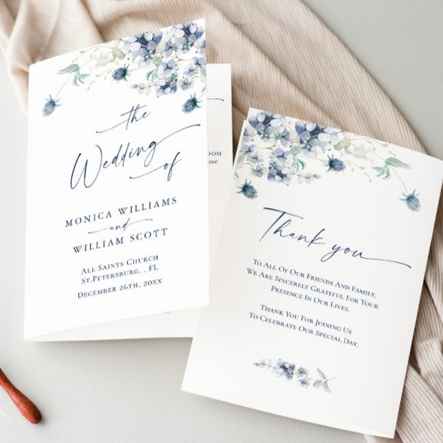 Elegantes Dusty Blue Winter Foliage Wedding Progra (Von Creator hochgeladen)