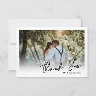 Elegantes, einfaches Hochzeitsskript typografische Dankeskarte