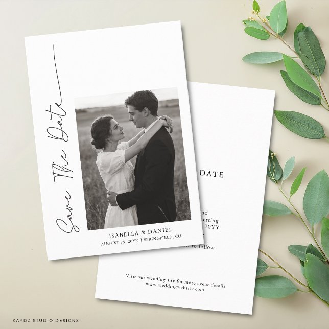 Elegantes einfaches Skriptfoto Hochzeit Save The Date (Front and back of card are shown in 3.5 x 5 inches. Choose size, paper and corner style.)