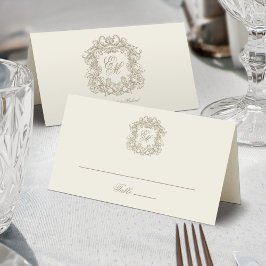 Elegantes Elfenbein Vintage-Wappen-Monogramm-Hochz Platzkarte