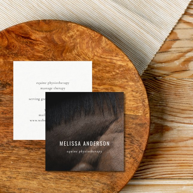 Elegantes Equine Chiropraktor Physiotherapeut Foto Quadratische Visitenkarte (Von Creator hochgeladen)