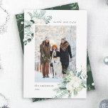 Elegantes Evergreen & Cotton Blume Foto Feiertagskarte<br><div class="desc">Dieses Weihnachtsfest | Holiday Porträtkarte mit handgemalten Wintergärten,  Blume aus Baumwolle mit goldenen und Aquarelltexturen.</div>