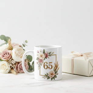 Elegantes Florales 65. Geburtstags-Jubiläum mit in Kaffeetasse