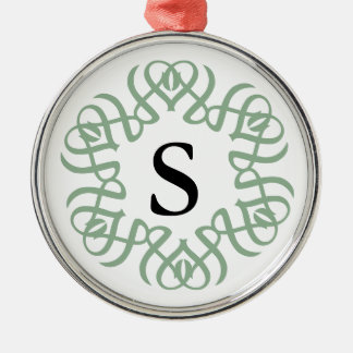 Elegantes Florales Monogramm Familie in Salbeigrün Ornament Aus Metall