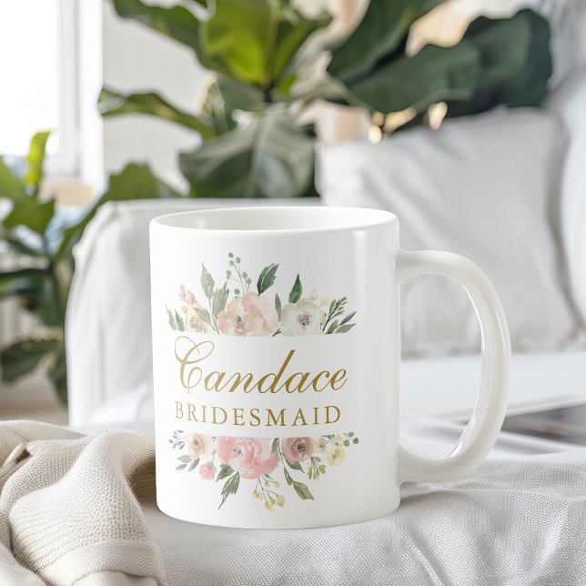 Elegantes florales Rosa Gold Bridesmaid Monogramm Kaffeetasse (Von Creator hochgeladen)