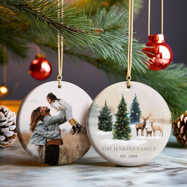 Elegantes Forest Family Foto Weihnachten Keramik Ornament (Woodland Family Photo Christmas Ornament)