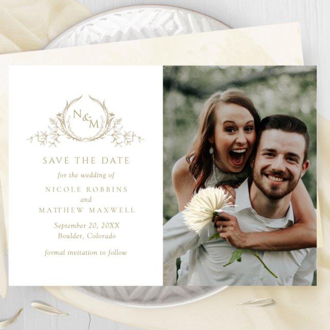 Elegantes Foto Champagne Monogram Wedding Save The Date (Von Creator hochgeladen)