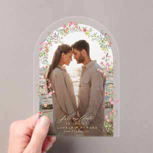 elegantes Foto mit Blumenbogen Save the Date Hochz Acryleinladungen