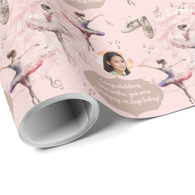 Elegantes Foto Rosa Weißer Name Text Ballerina Geschenkpapier (Rolleneckpunkt)