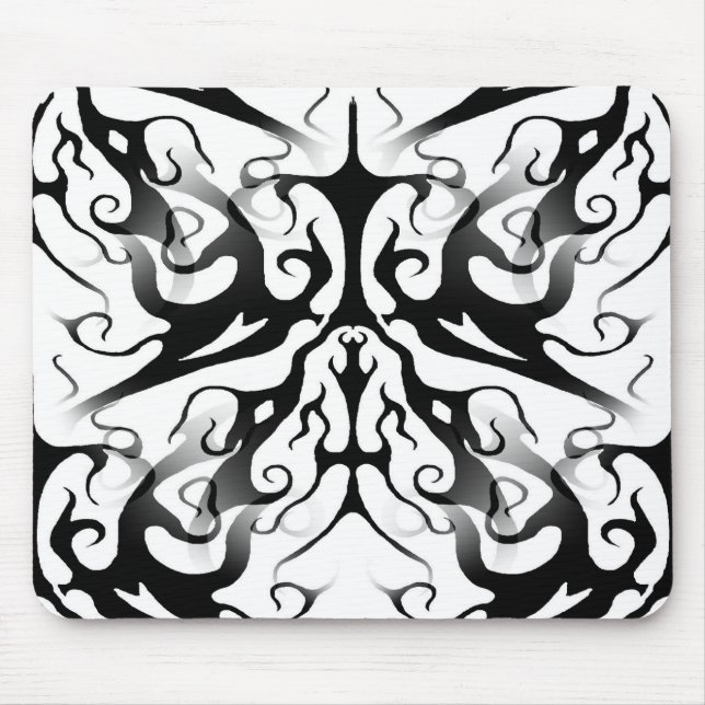 Elegantes Gesicht in Feuer- und Flammendesign Mousepad (Vorne)