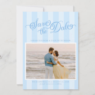 Elegantes gestreiftes pastellblaues Skript "Save t Save The Date