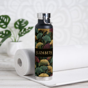 Elegantes Ginkgo-Muster Monogramm Name Juwelentöne Trinkflasche