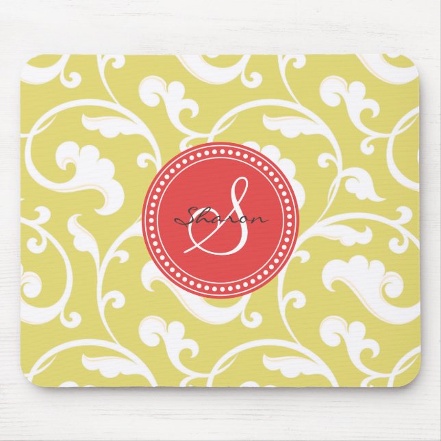 Elegantes girly gelbes Blumenmustermonogramm Mousepad (Vorne)