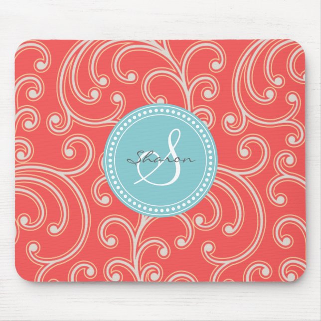 Elegantes girly rotes Blumenmustermonogramm Mousepad (Vorne)