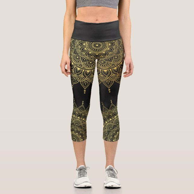 Elegantes Gold auf sanften schwarzen Flora Henna M Capri Leggings (Vorderseite)