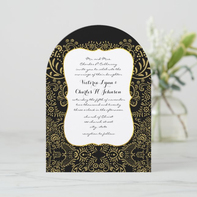 Elegantes Gold Black Mehndi Bridal Design Muster Einladung (Stehend Vorderseite)